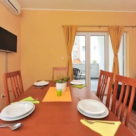 Apartment Kruno Vodice