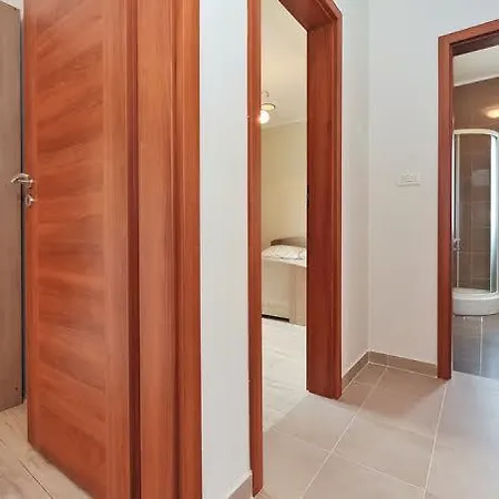 Apartment Kruno Vodice